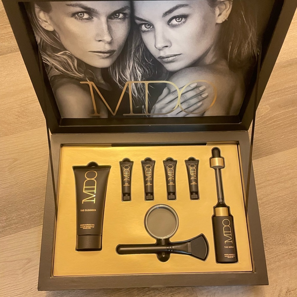 MDO by Simon Ourian MD luxury set
